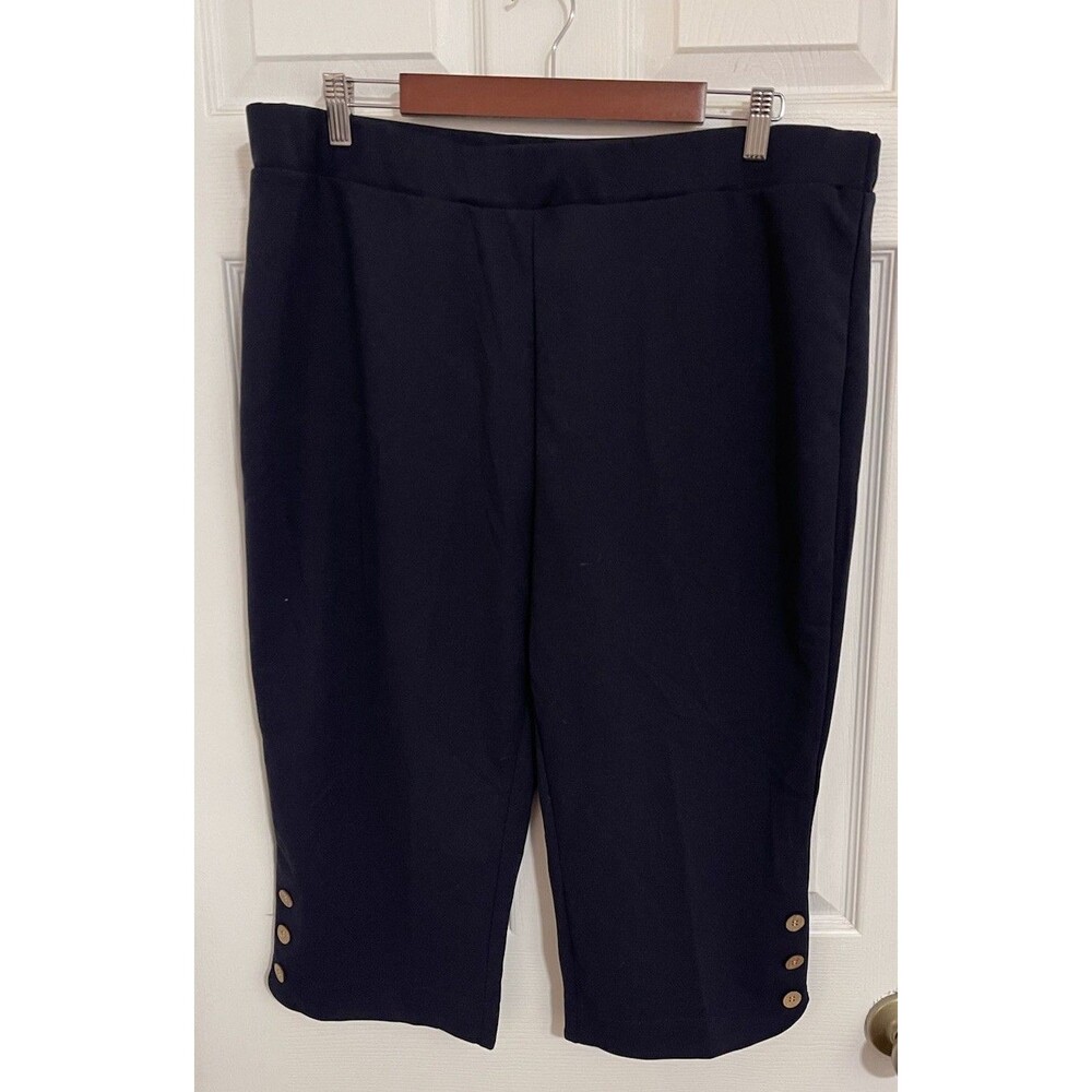 NWT Emery Rose 3X Capris Black